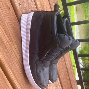 Sorel Out and About black bootie